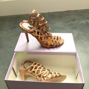 Steve Madden beige Slithur heels 8